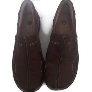 CLARKS Womens Brown Leather Moccasins sz 6.5